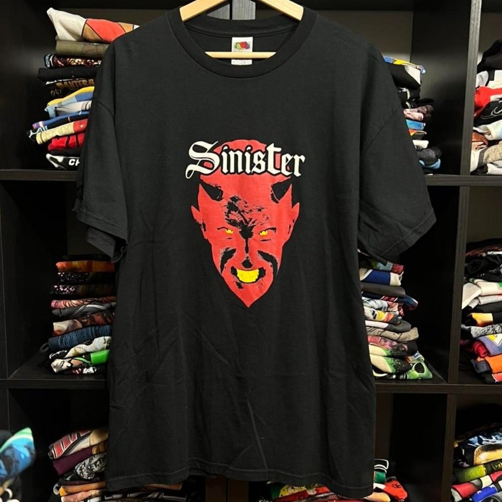 Vintage Y2K Sinister T shirt size XL
